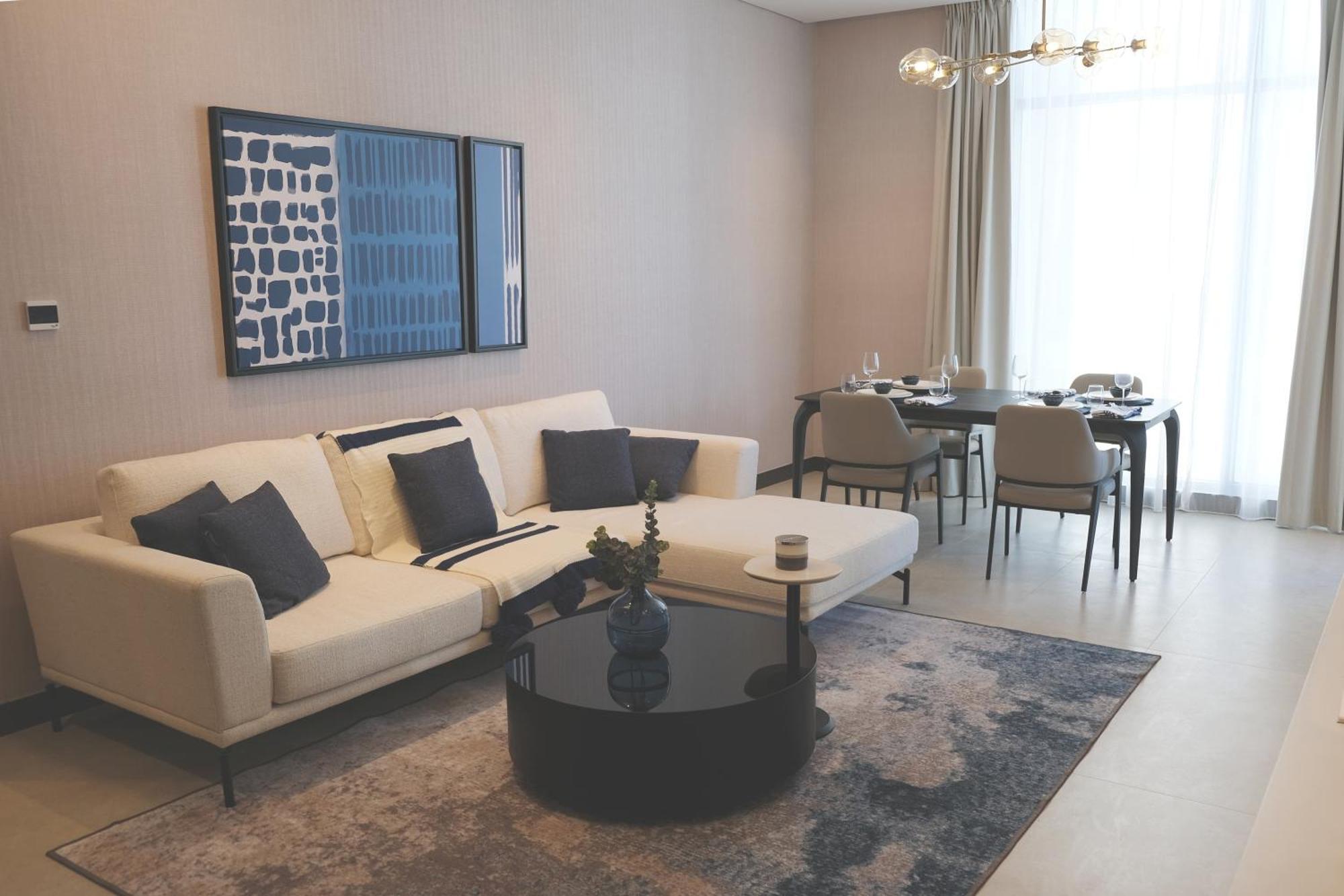 Charthouse Bahrain Hotel Manama Exterior foto Living room