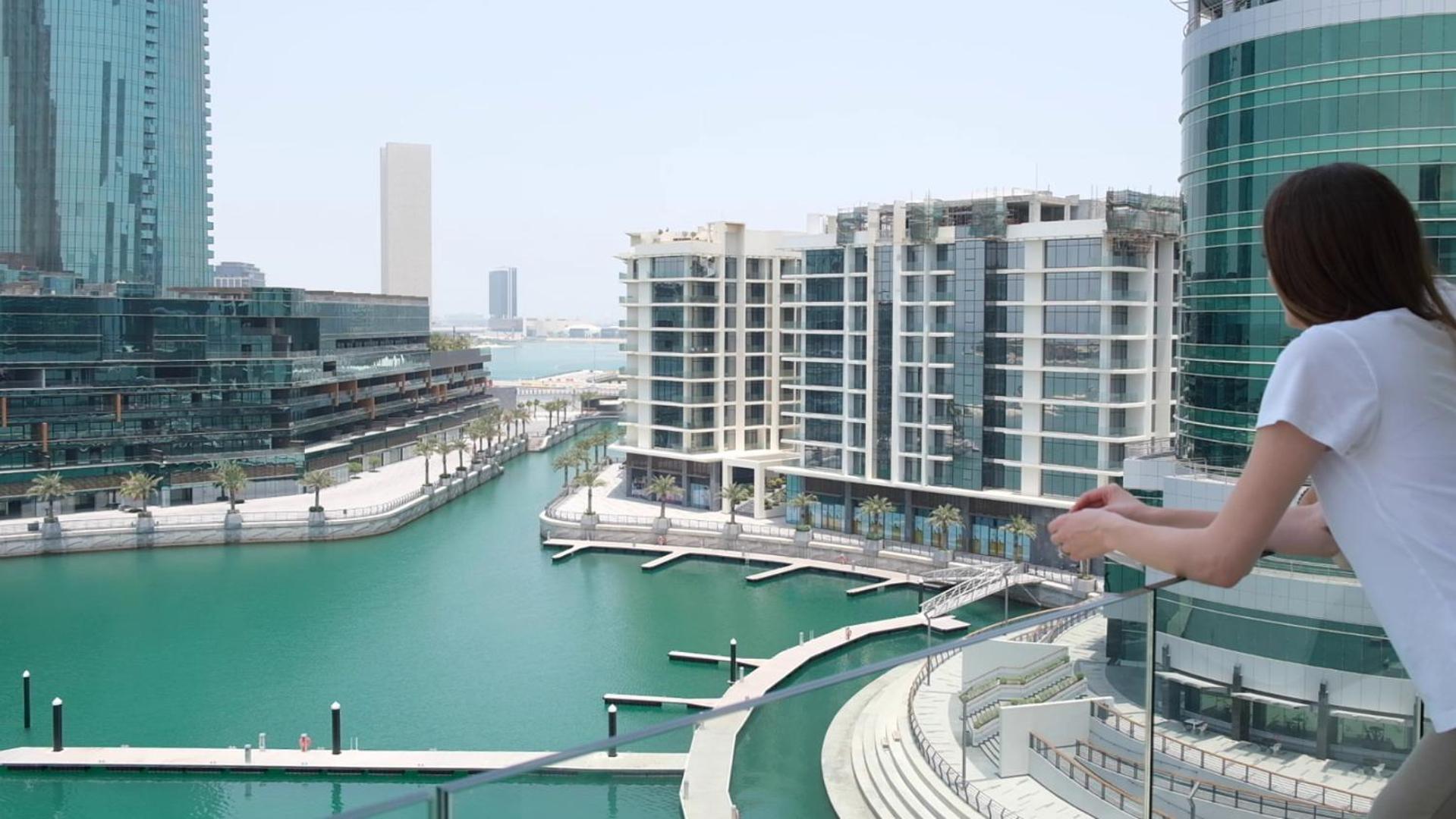 Charthouse Bahrain Hotel Manama Exterior foto The Marina